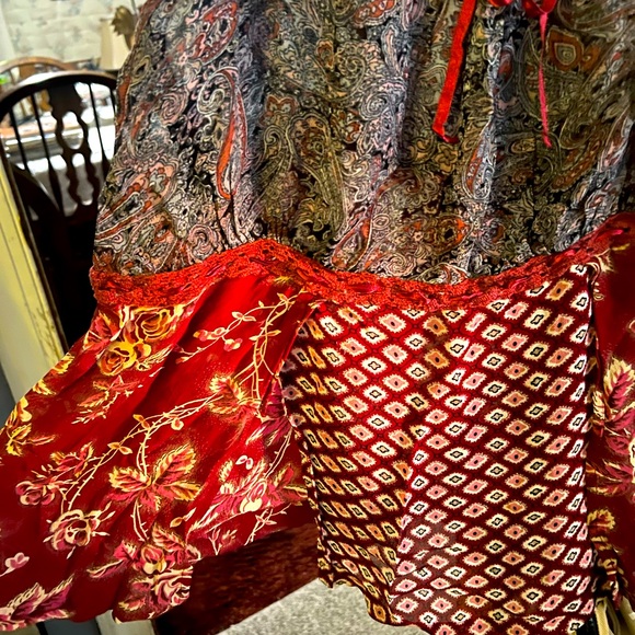 Adorable top. - Picture 12 of 12